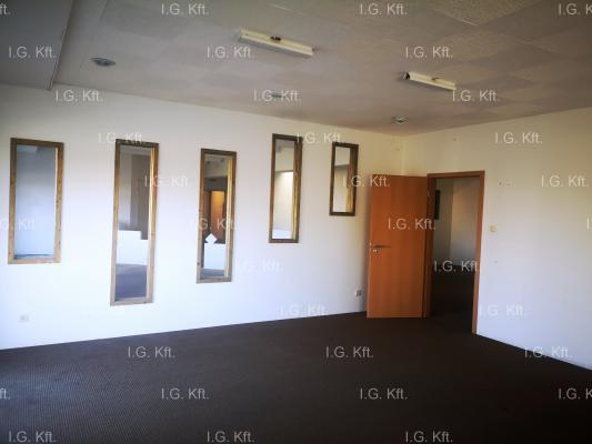 Kiadó Műhely Raktár Telephely Budapest XVII. kerület 625000
